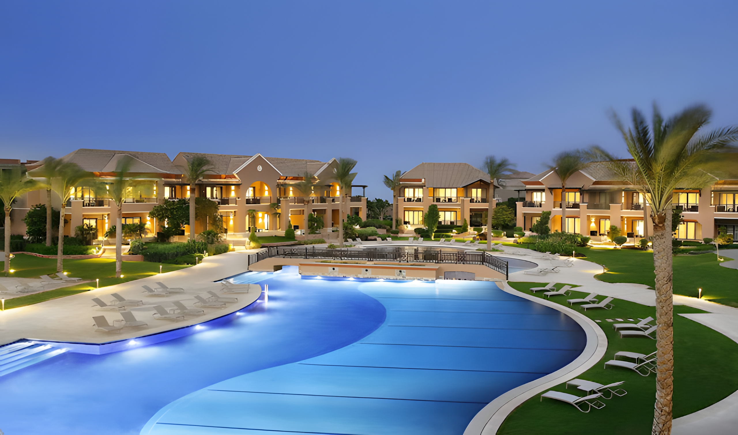 Katameya Dunes (2016)